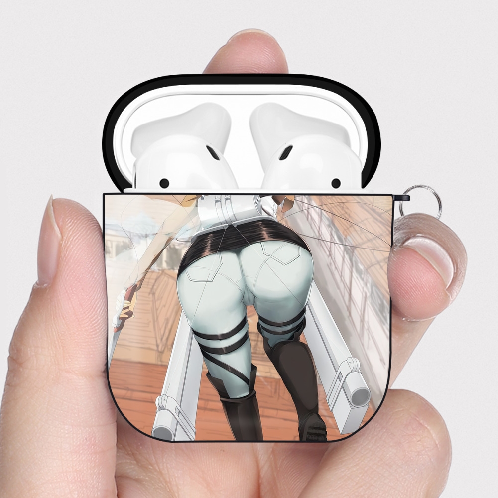 （画像用） 進撃の巨人 Attack on Titan AirPods 第2世代保護ケース ハードシェル ブラック 耐衝撃・防指紋・カラビナ付き