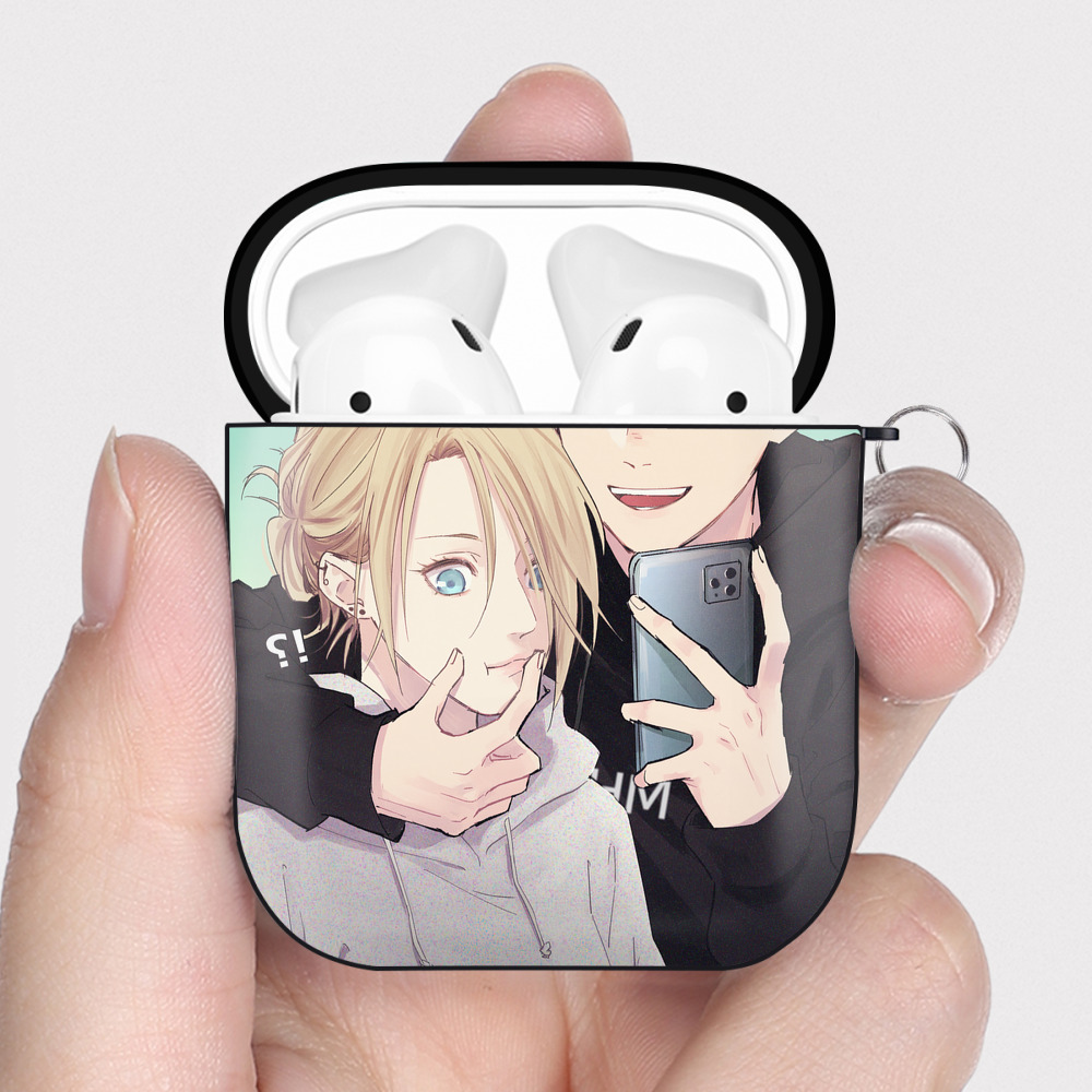 （画像用） 進撃の巨人 Attack on Titan AirPods 第2世代保護ケース ハードシェル ブラック 耐衝撃・防指紋・カラビナ付き