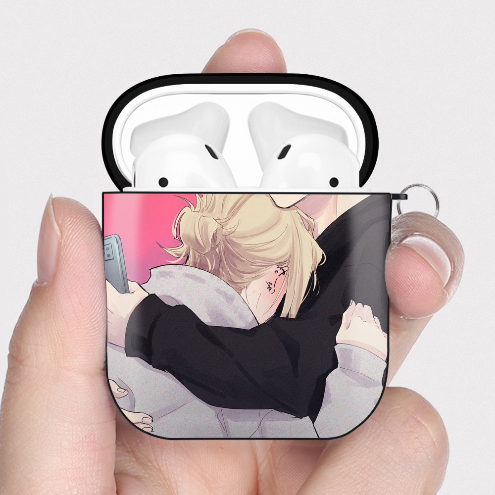 （画像用） 進撃の巨人 Attack on Titan AirPods 第2世代保護ケース ハードシェル ブラック 耐衝撃・防指紋・カラビナ付き