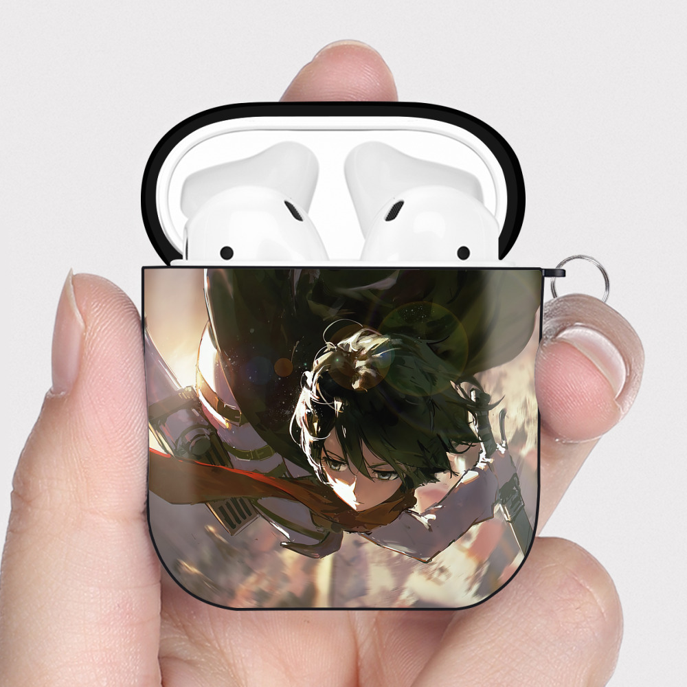 （画像用） 進撃の巨人 Attack on Titan AirPods 第2世代保護ケース ハードシェル ブラック 耐衝撃・防指紋・カラビナ付き