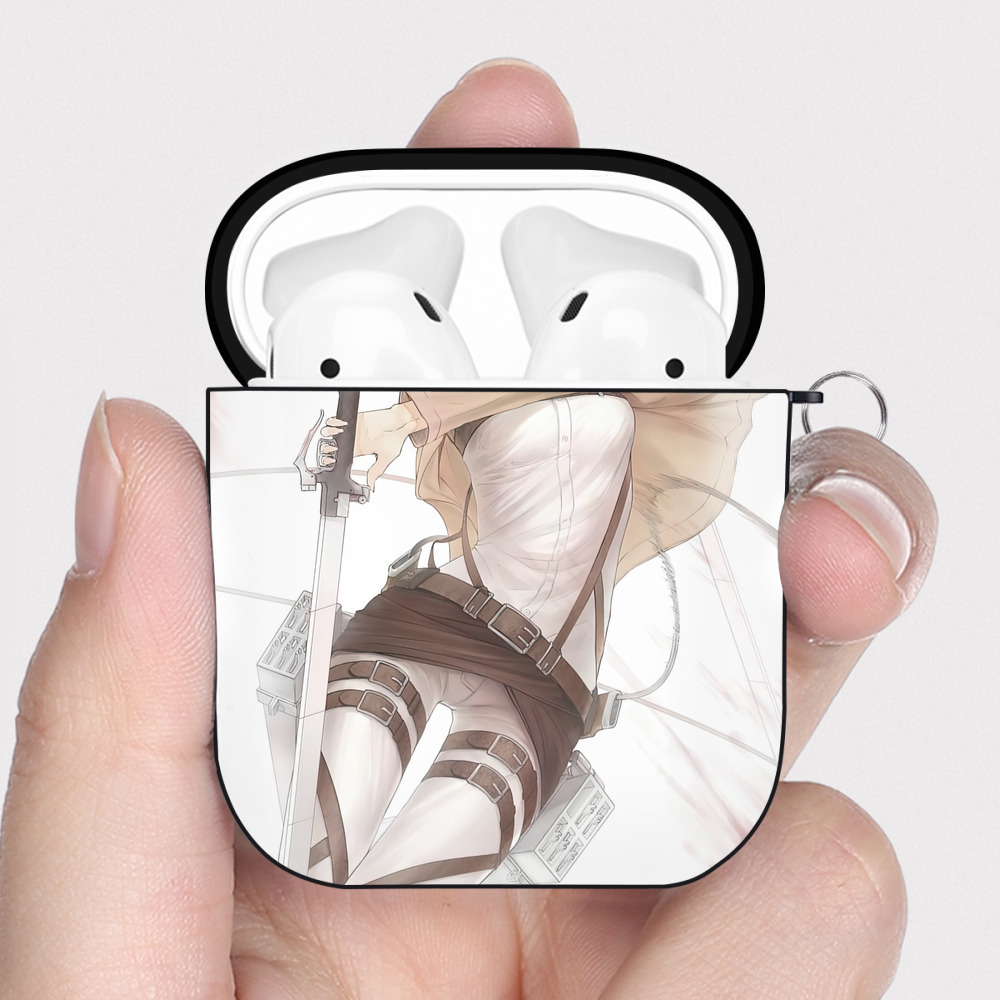 （画像用） 進撃の巨人 Attack on Titan AirPods 第2世代保護ケース ハードシェル ブラック 耐衝撃・防指紋・カラビナ付き