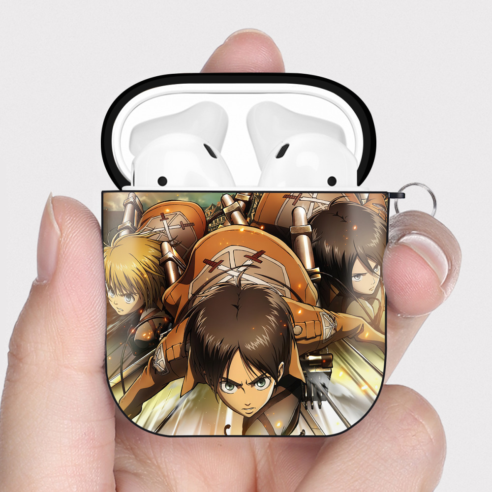 （画像用） 進撃の巨人 Attack on Titan AirPods 第2世代保護ケース ハードシェル ブラック 耐衝撃・防指紋・カラビナ付き
