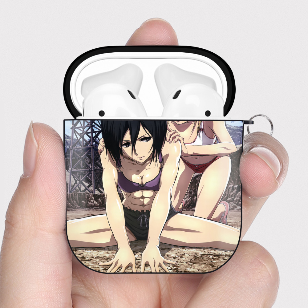 （画像用） 進撃の巨人 Attack on Titan AirPods 第2世代保護ケース ハードシェル ブラック 耐衝撃・防指紋・カラビナ付き