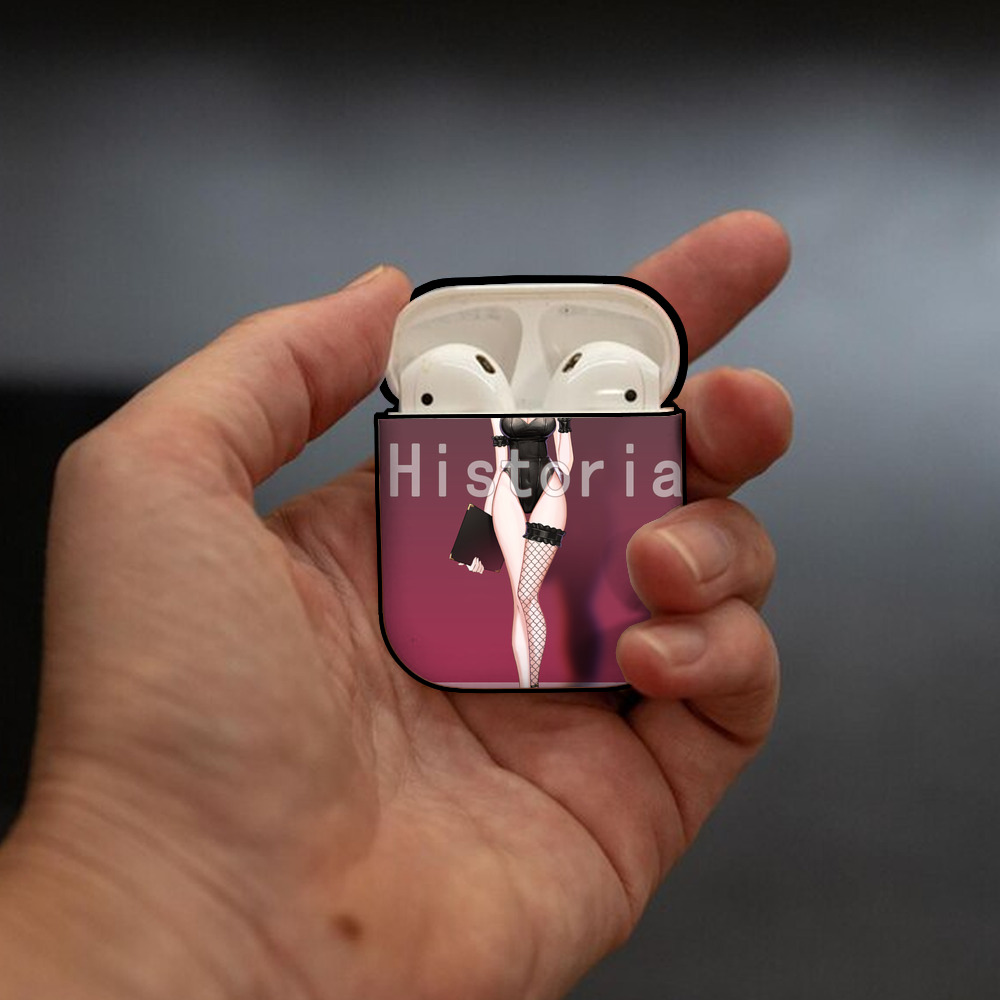 進撃の巨人 Attack on Titan AirPods 第2世代保護ケース ハードシェル ブラック 耐衝撃・防指紋・カラビナ付き