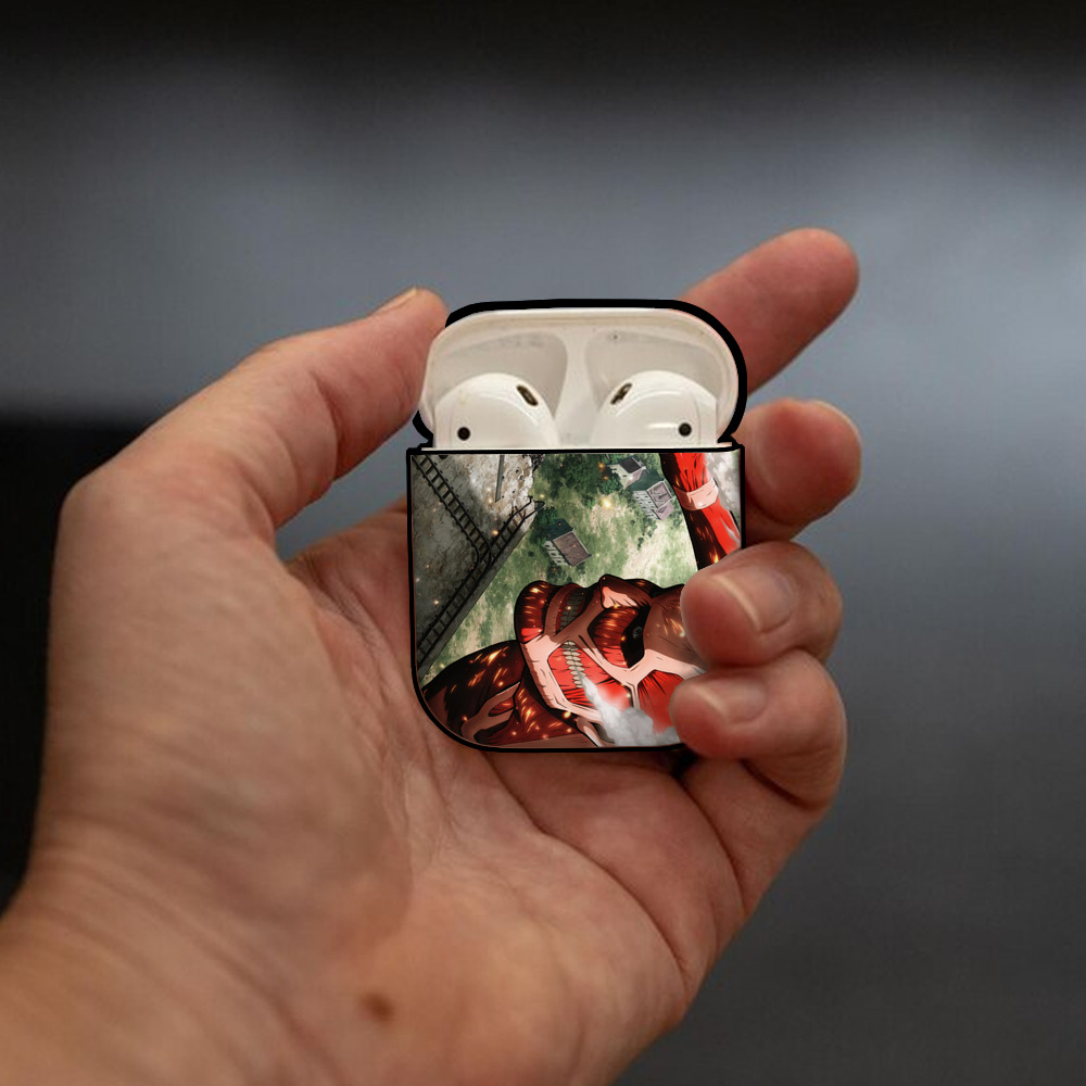 進撃の巨人 Attack on Titan AirPods 第2世代保護ケース ハードシェル ブラック 耐衝撃・防指紋・カラビナ付き