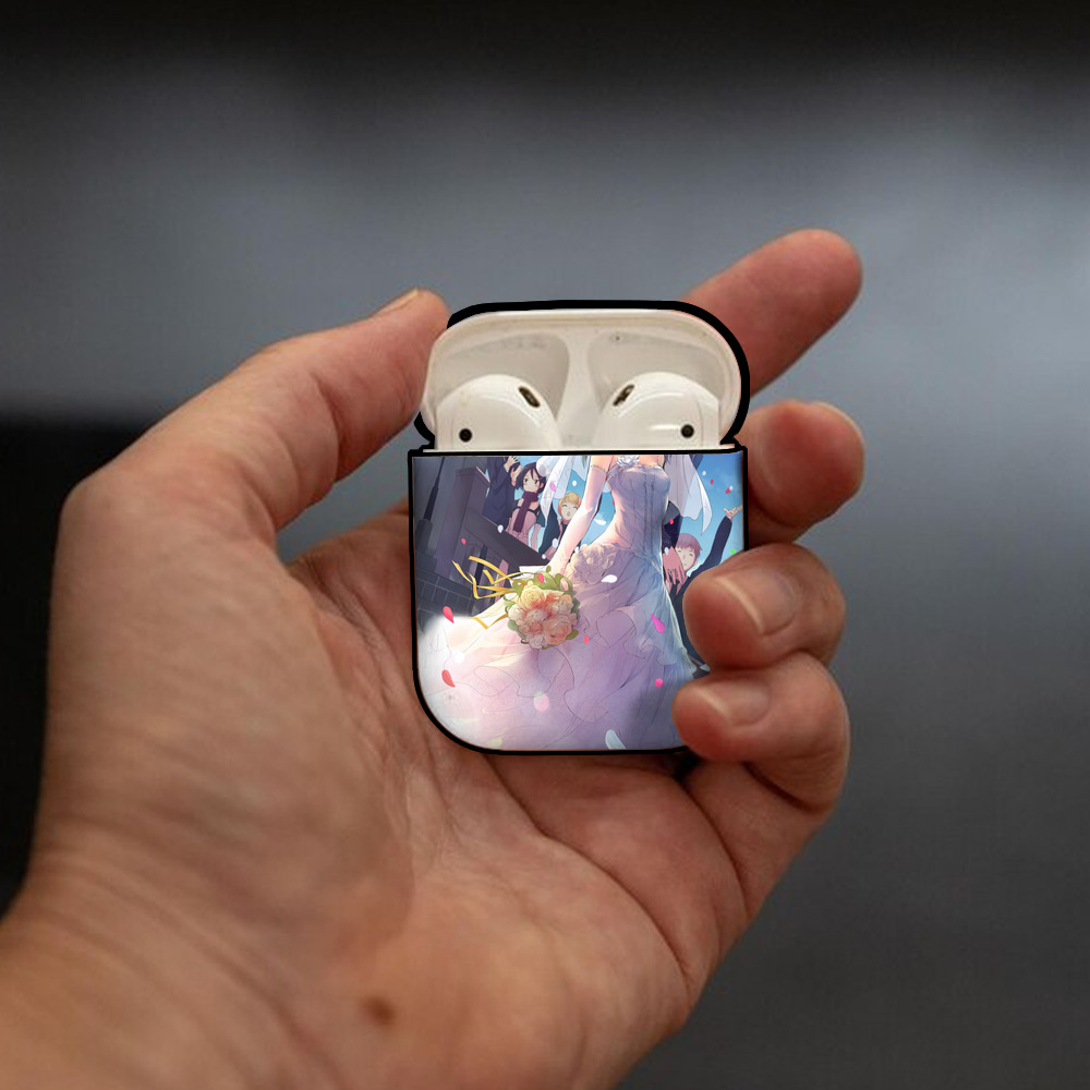 進撃の巨人 Attack on Titan AirPods 第2世代保護ケース ハードシェル ブラック 耐衝撃・防指紋・カラビナ付き