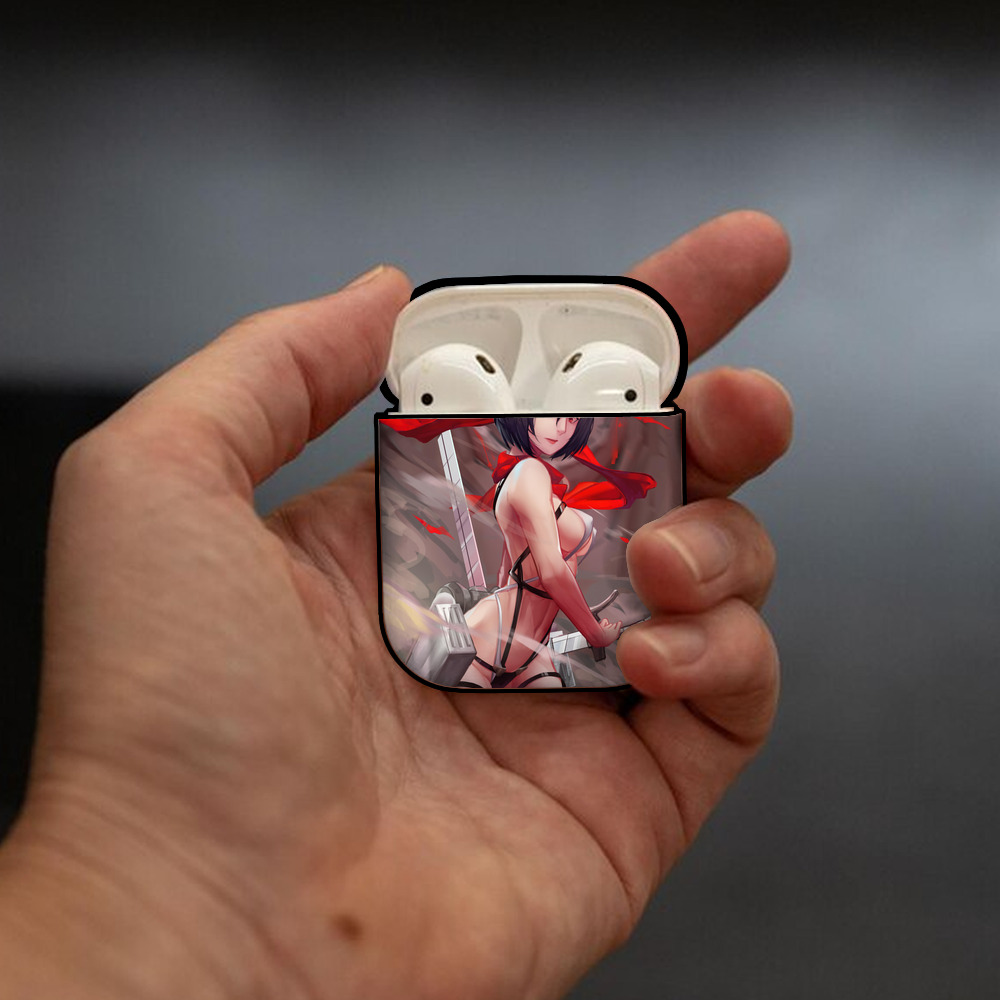 進撃の巨人 Attack on Titan AirPods 第2世代保護ケース ハードシェル ブラック 耐衝撃・防指紋・カラビナ付き