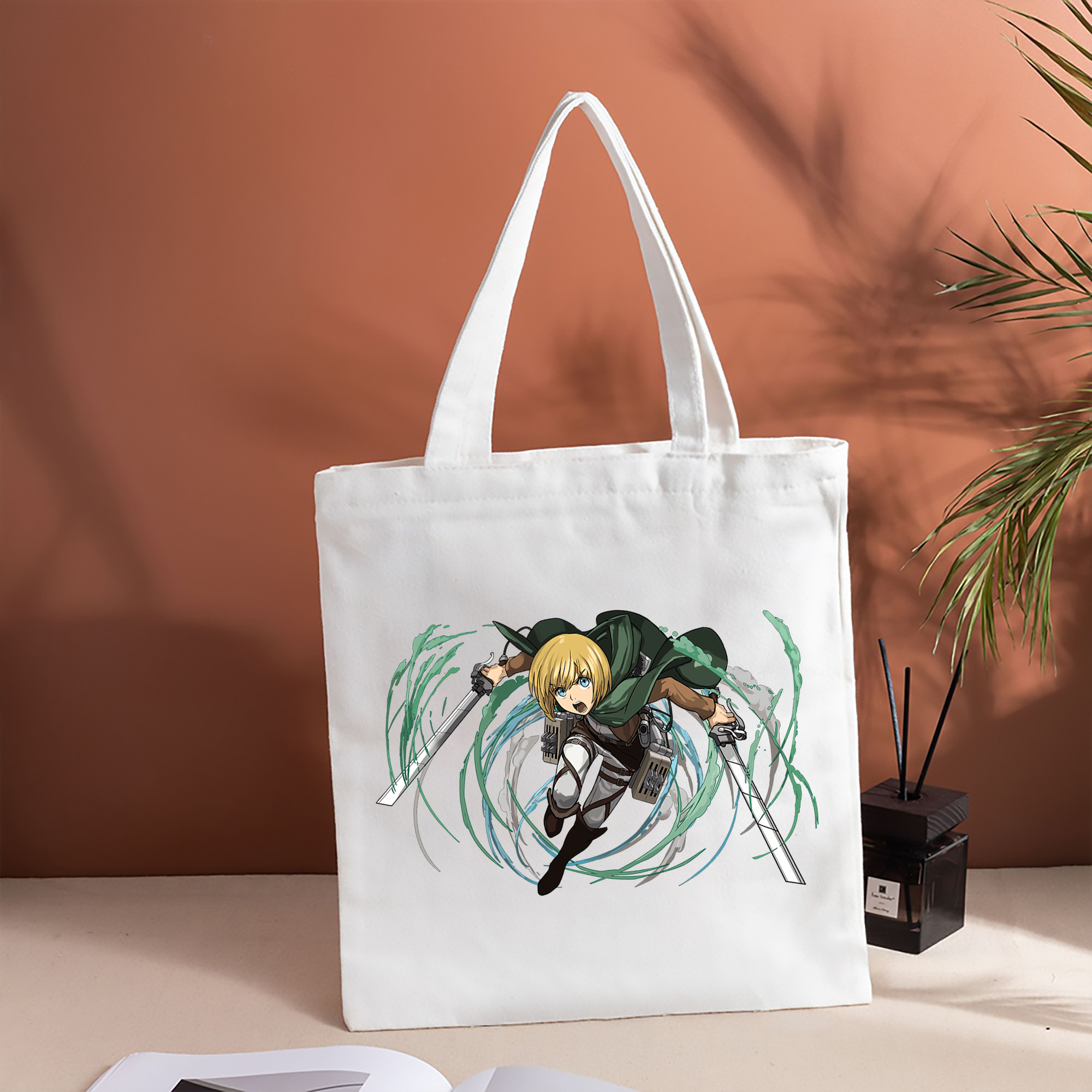 進撃の巨人 アルミン·アルレルト Attack on Titan Armin Arlert 縦型キャンバス生地手提げバッグ　トートバッグ