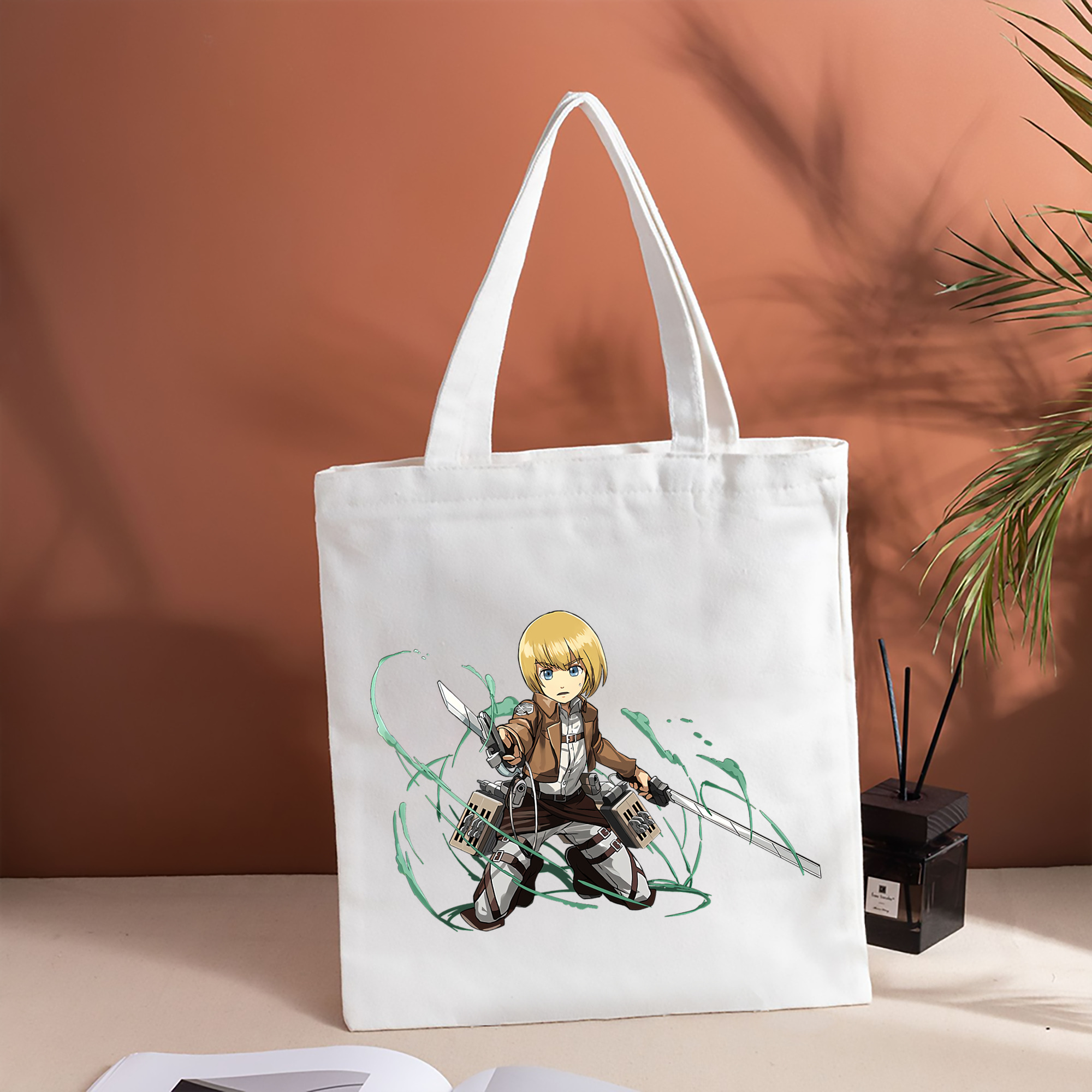 進撃の巨人 アルミン·アルレルト Attack on Titan Armin Arlert 縦型キャンバス生地手提げバッグ　トートバッグ