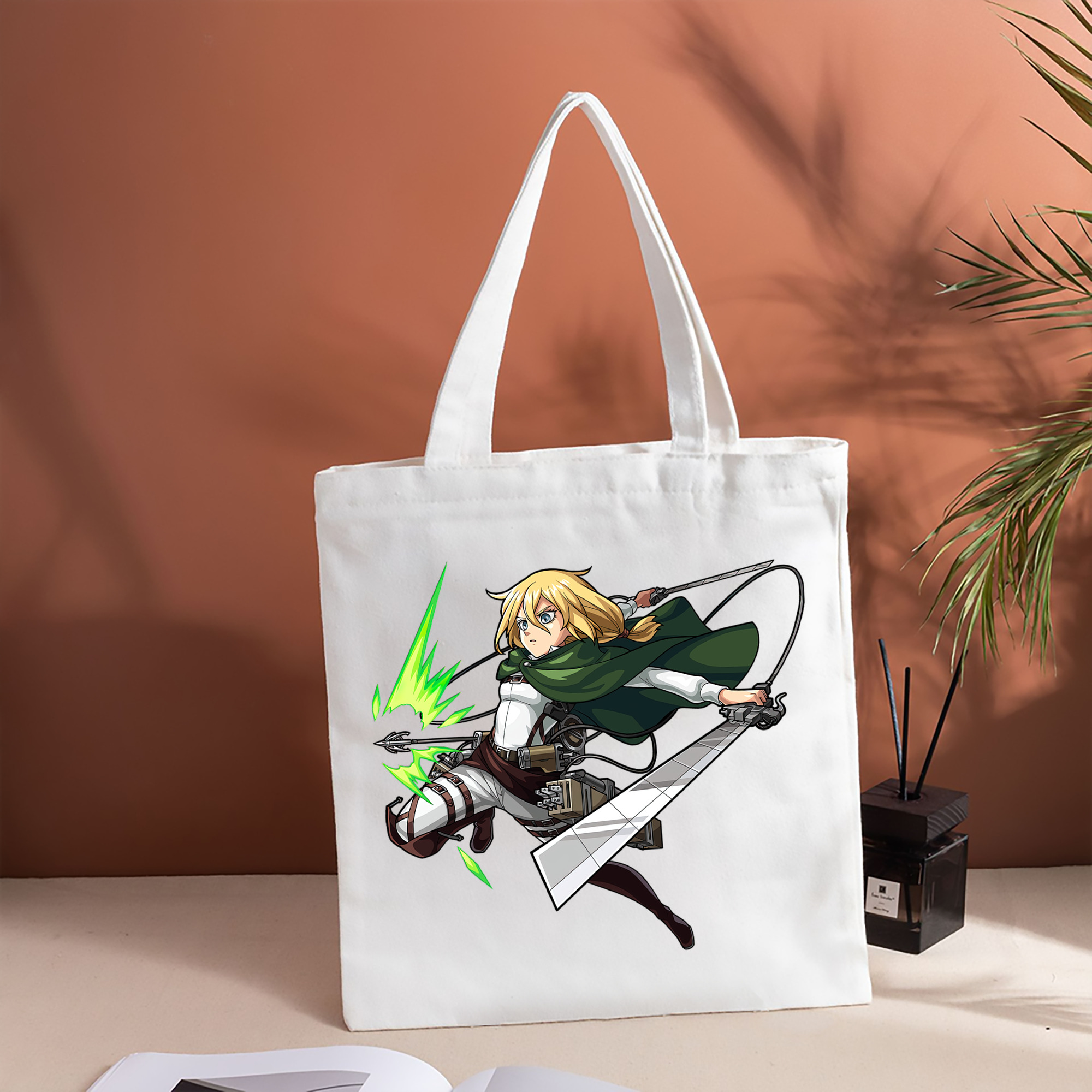 進撃の巨人 クリスタ·レンズ Attack on Titan Christa Lenz 縦型キャンバス生地手提げバッグ　トートバッグ