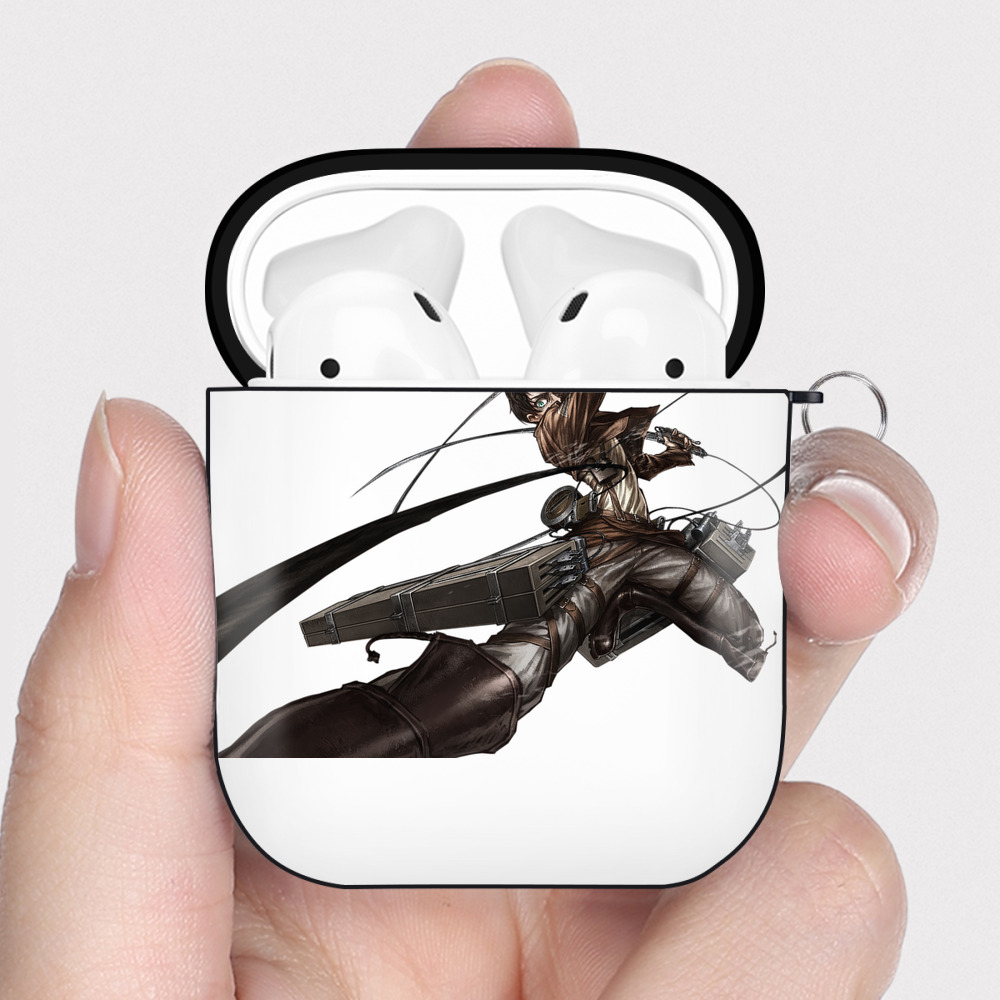 （画像用） 進撃の巨人 エレン･イェーガー Attack on Titan Eren Jäger AirPods 第2世代保護ケース ハードシェル ブラック 耐衝撃・防指紋・カラビナ付き