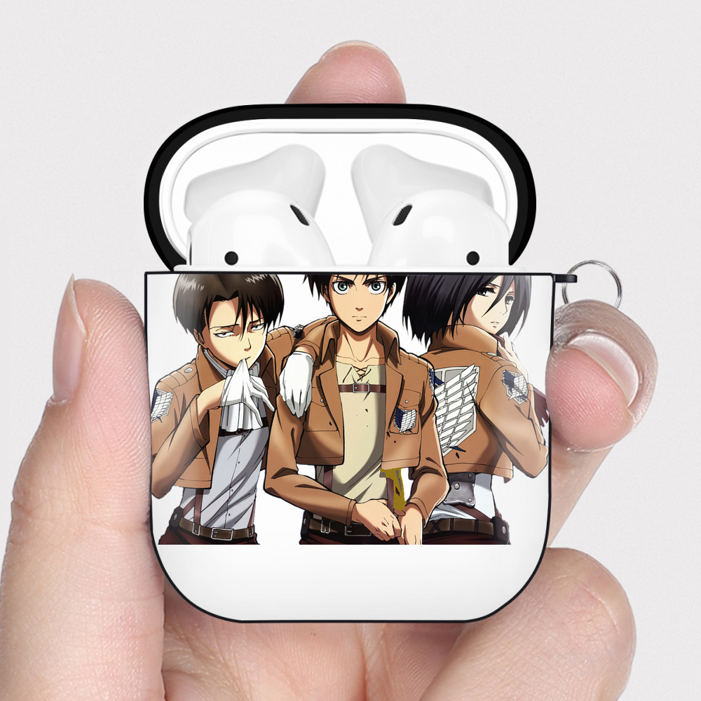 （画像用） 進撃の巨人 エレン･イェーガー Attack on Titan Eren Jäger AirPods 第2世代保護ケース ハードシェル ブラック 耐衝撃・防指紋・カラビナ付き
