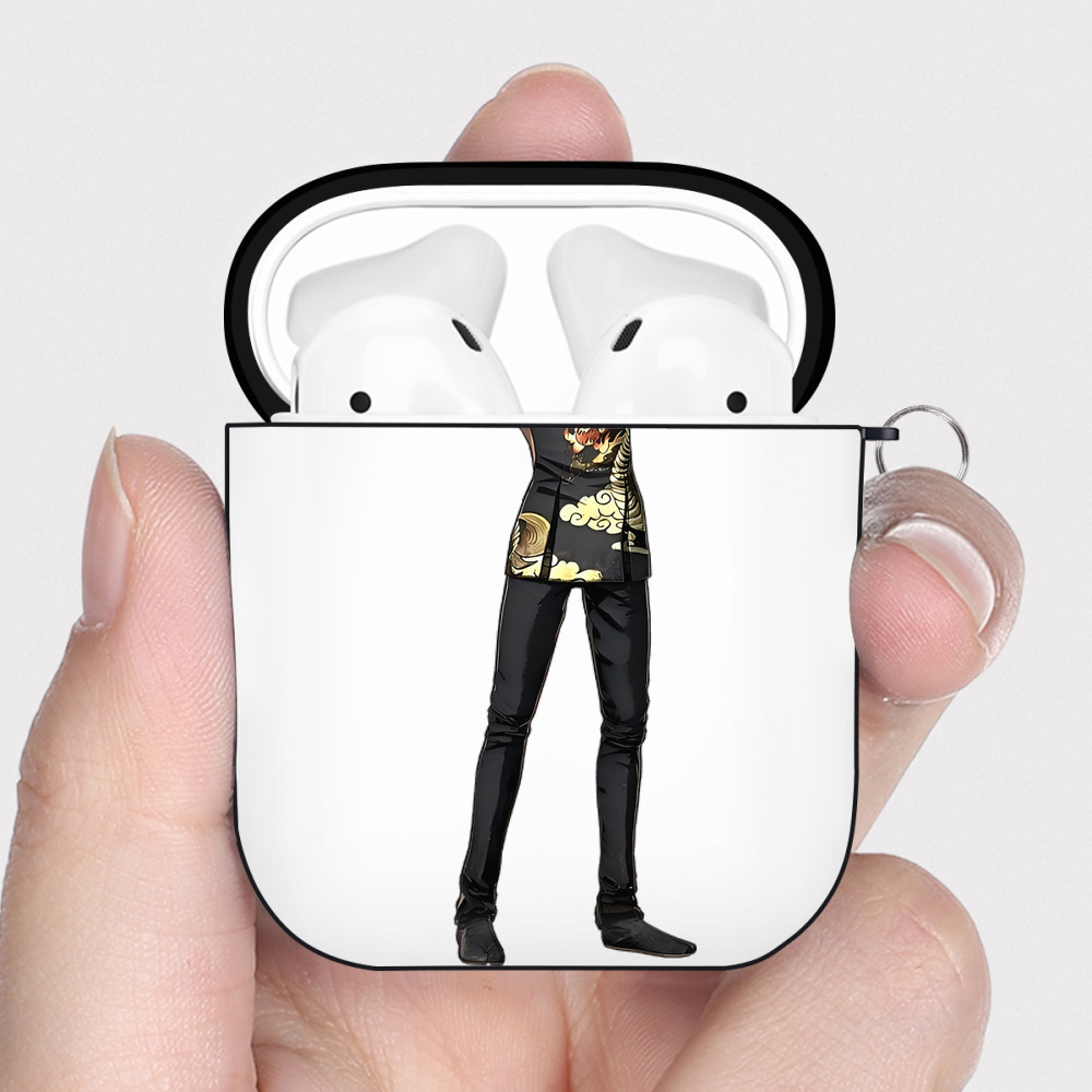 （画像用） 進撃の巨人 リヴァイ·アッカーマン Attack on Titan Levi Ackerman AirPods 第2世代保護ケース ハードシェル ブラック 耐衝撃・防指紋・カラビナ付き