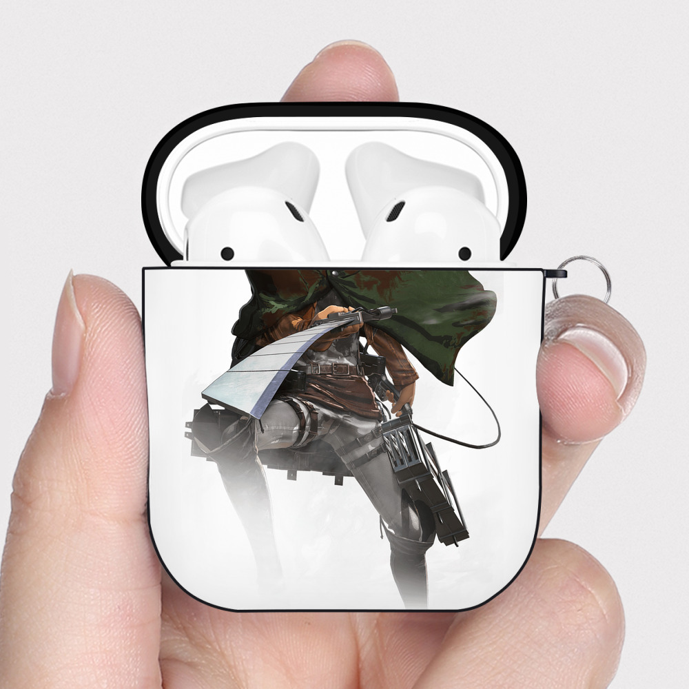 （画像用） 進撃の巨人 リヴァイ·アッカーマン Attack on Titan Levi Ackerman AirPods 第2世代保護ケース ハードシェル ブラック 耐衝撃・防指紋・カラビナ付き