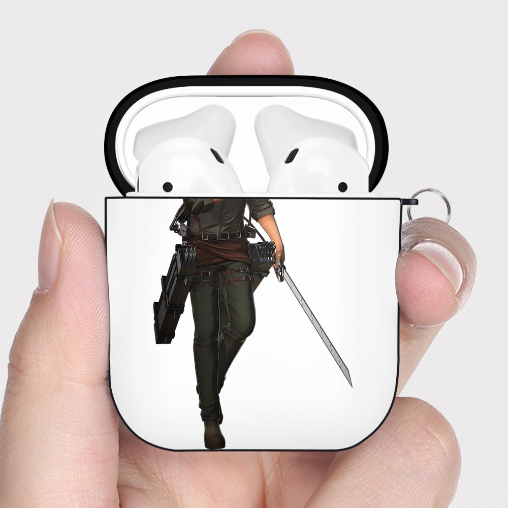 （画像用） 進撃の巨人 ライナー・ブラウン Attack on Titan Reiner Braun AirPods 第2世代保護ケース ハードシェル ブラック 耐衝撃・防指紋・カラビナ付き