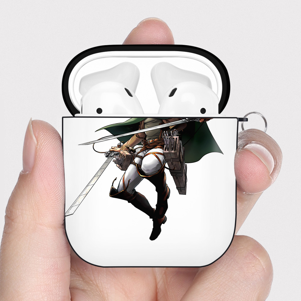 （画像用） 進撃の巨人 Attack on Titan AirPods 第2世代保護ケース ハードシェル ブラック 耐衝撃・防指紋・カラビナ付き