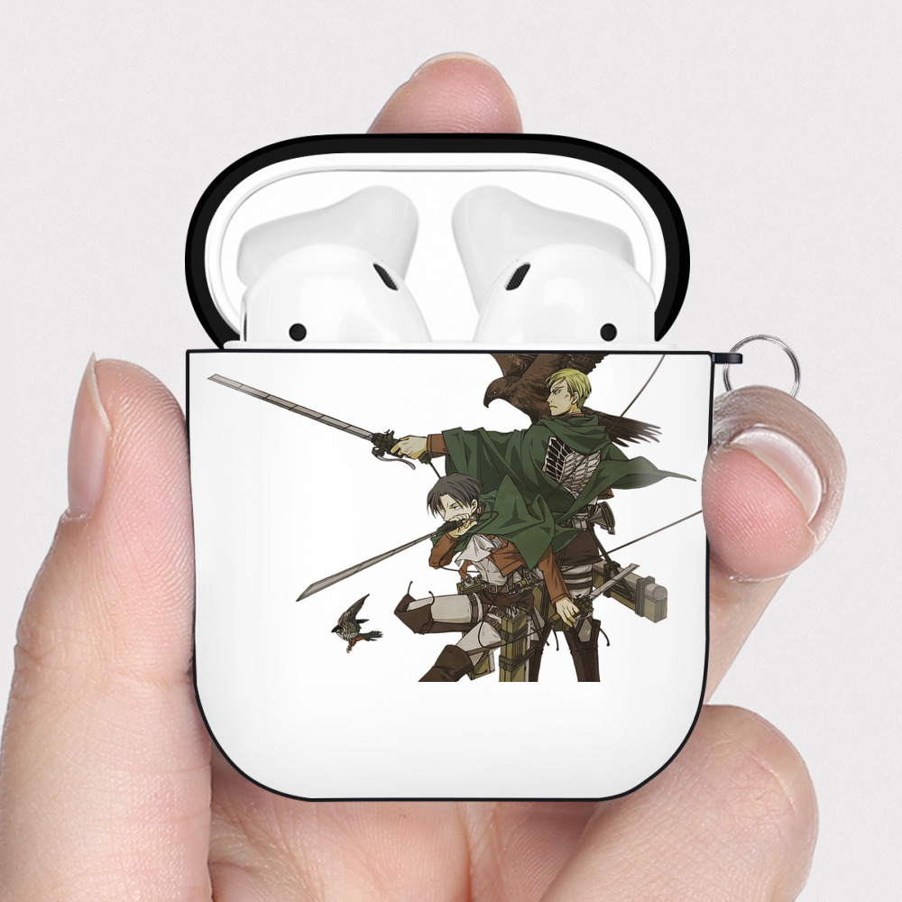 （画像用） 進撃の巨人 Attack on Titan AirPods 第2世代保護ケース ハードシェル ブラック 耐衝撃・防指紋・カラビナ付き