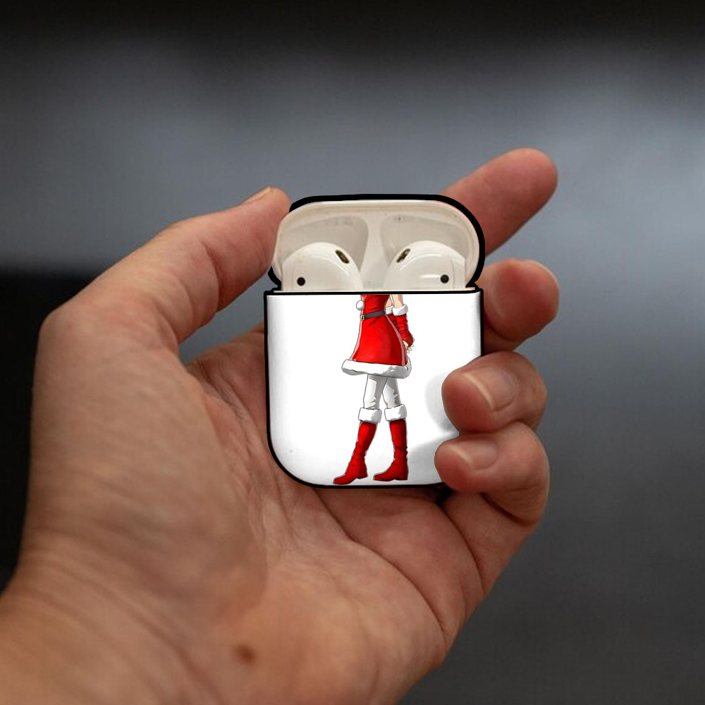 進撃の巨人 ミカサ·アッカーマン Attack on Titan Mikasa Ackerman AirPods 第2世代保護ケース ハードシェル ブラック 耐衝撃・防指紋・カラビナ付き