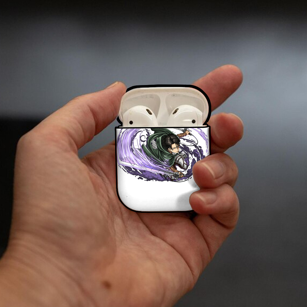 進撃の巨人 リヴァイ·アッカーマン Attack on Titan Levi Ackerman AirPods 第2世代保護ケース ハードシェル ブラック 耐衝撃・防指紋・カラビナ付き