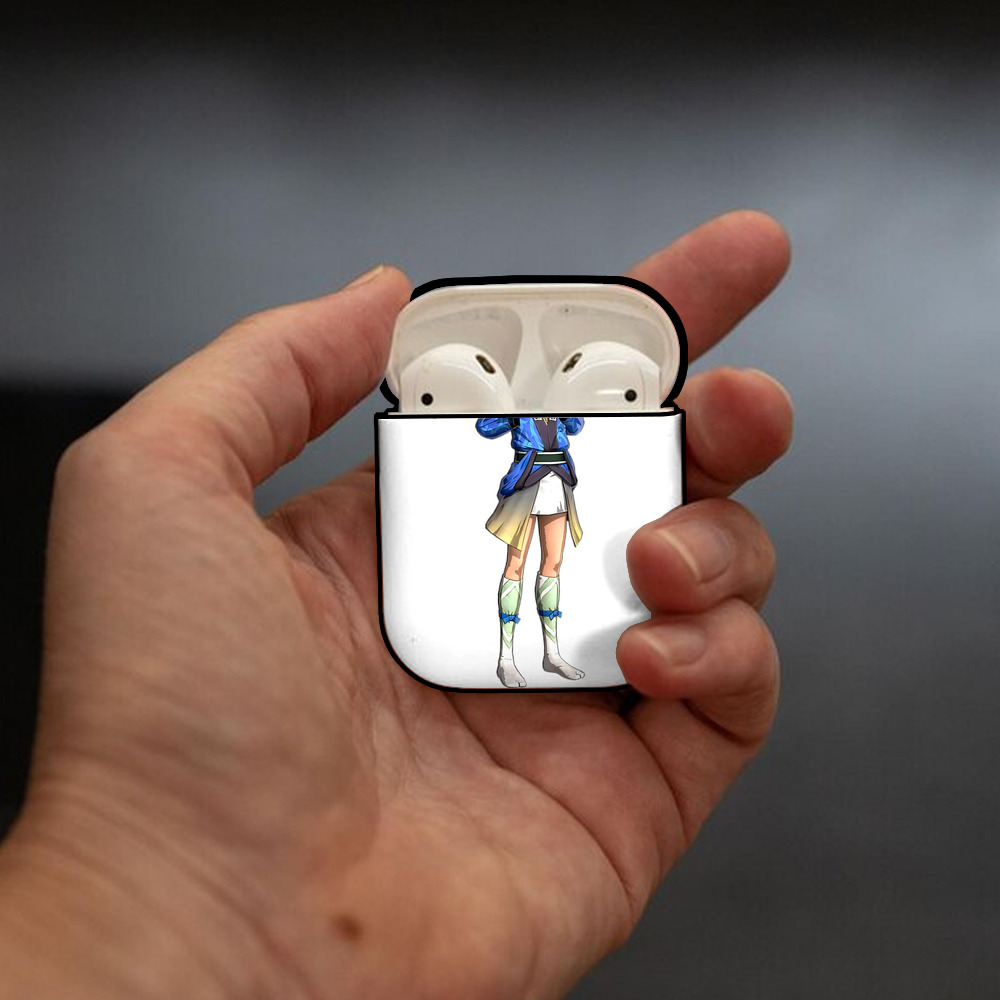 進撃の巨人 アルミン·アルレルト Attack on Titan Armin Arlert AirPods 第2世代保護ケース ハードシェル ブラック 耐衝撃・防指紋・カラビナ付き
