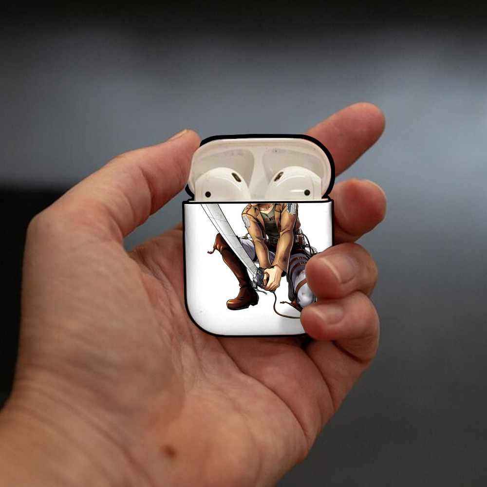 進撃の巨人 ミケ·ザカリアス Attack on Titan Mike Zakarius AirPods 第2世代保護ケース ハードシェル ブラック 耐衝撃・防指紋・カラビナ付き