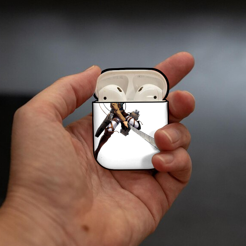 進撃の巨人 ベルトルト・フーバー Attack on Titan Bertholdt Hoover AirPods 第2世代保護ケース ハードシェル ブラック 耐衝撃・防指紋・カラビナ付き