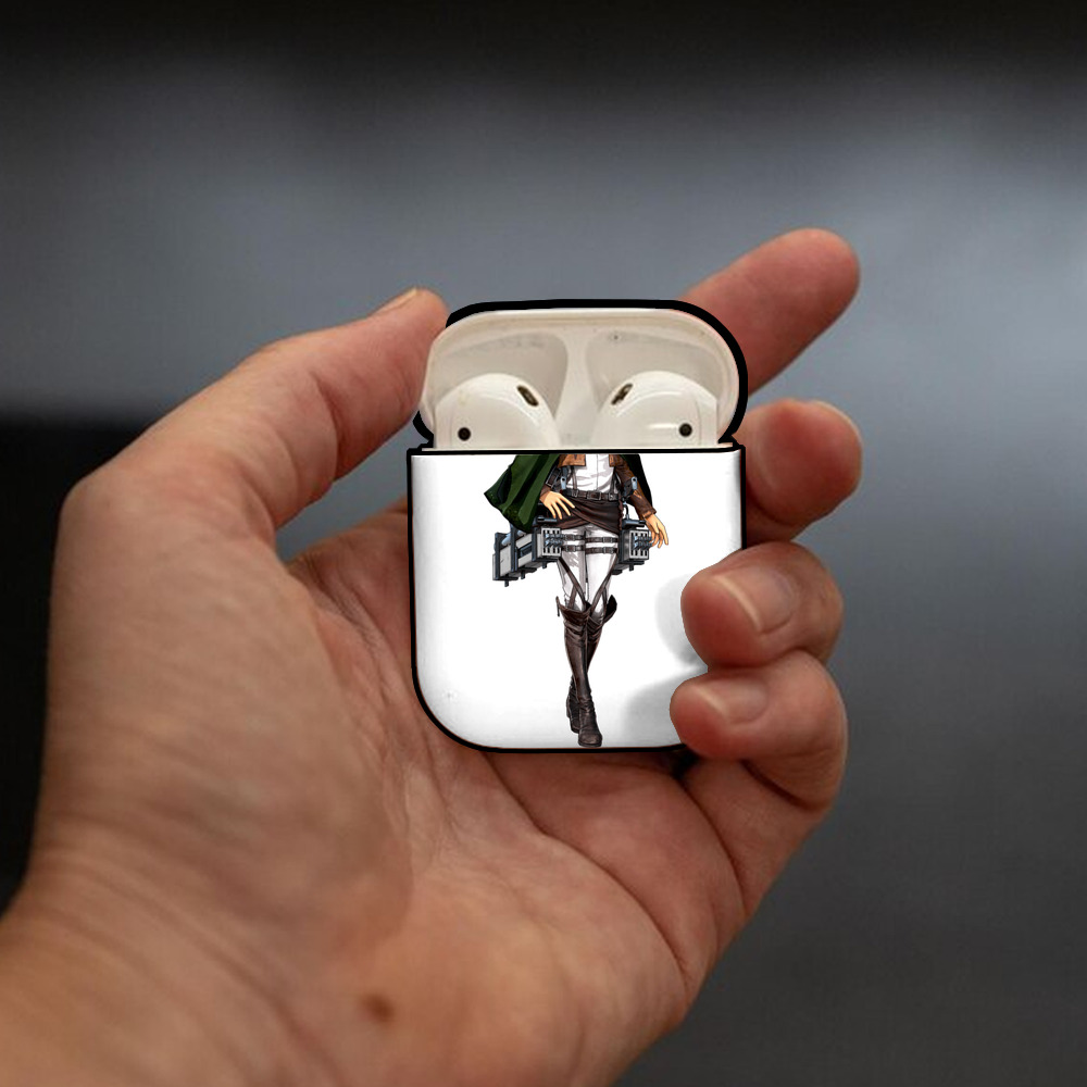 進撃の巨人 ペトラ·ラル Attack on Titan Petra Rall AirPods 第2世代保護ケース ハードシェル ブラック 耐衝撃・防指紋・カラビナ付き