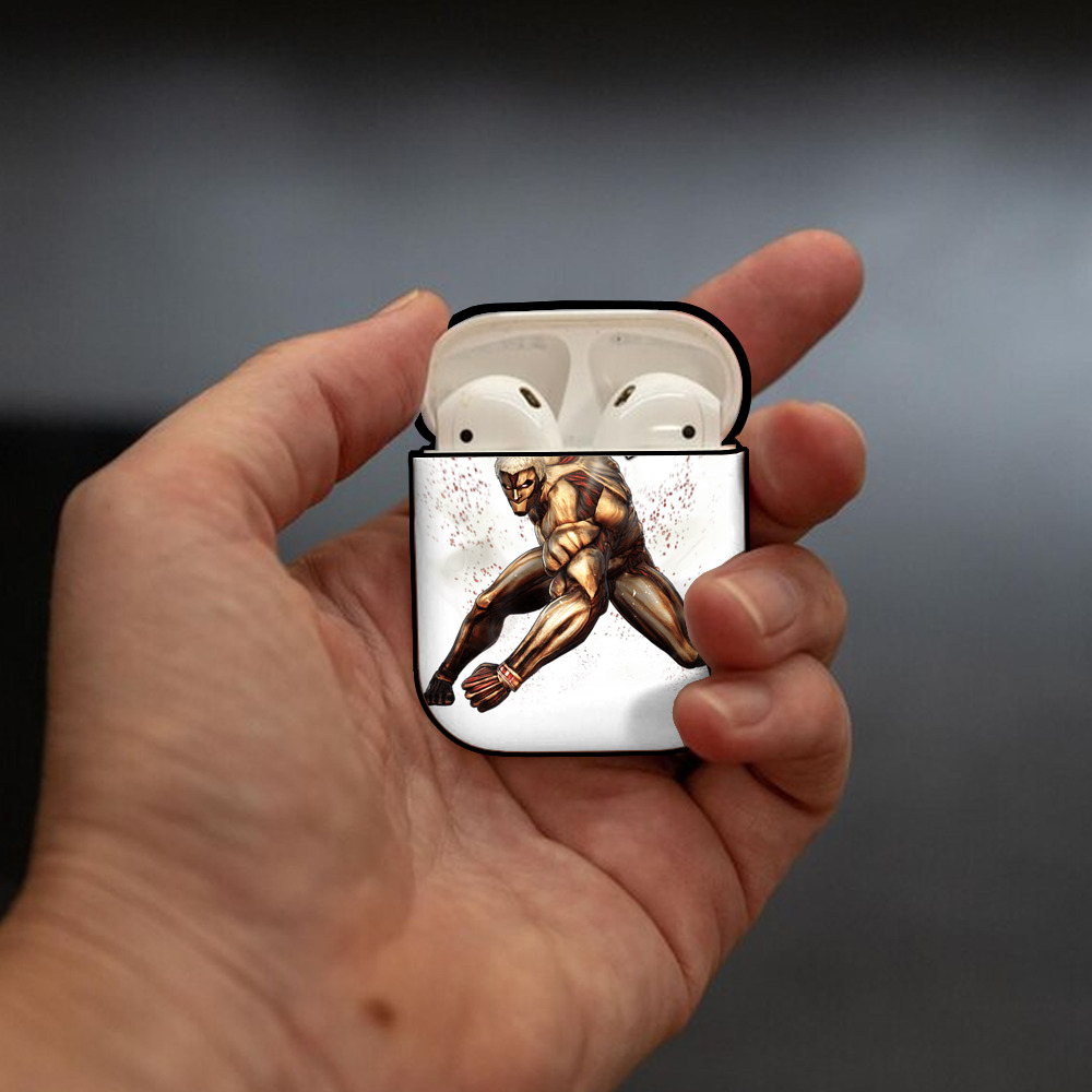 進撃の巨人 Attack on Titan AirPods 第2世代保護ケース ハードシェル ブラック 耐衝撃・防指紋・カラビナ付き